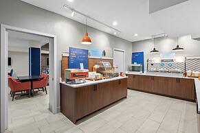 Holiday Inn Express & Suites Ogden by IHG