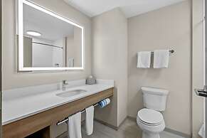 Holiday Inn Express & Suites Ogden by IHG