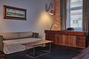 The Monopol Hotel
