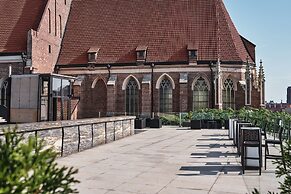 The Monopol Hotel