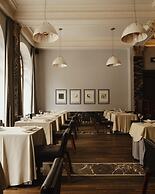 The Monopol Hotel