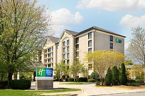 Holiday Inn Express & Suites Alpharetta - Windward Parkway by IHG