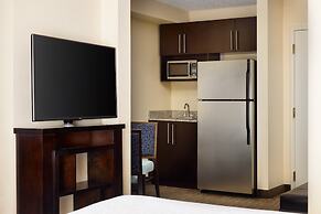 Holiday Inn Express & Suites Alpharetta - Windward Parkway by IHG