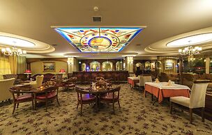 Grand Yavuz Hotel