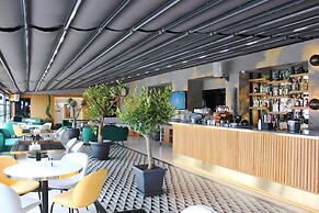 AHC Old City Hotel