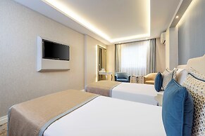 AHC Old City Hotel