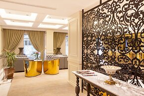 AHC Ayasofya Hotel