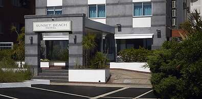 Sunset Beach Hotel