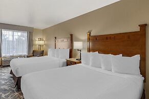 Best Western Plus Riverfront Hotel & Suites
