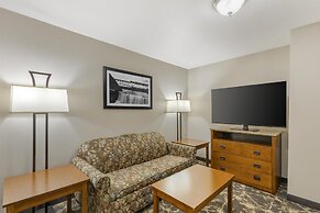 Best Western Plus Riverfront Hotel & Suites