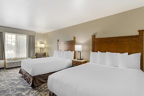Best Western Plus Riverfront Hotel & Suites