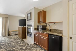 Best Western Plus Riverfront Hotel & Suites
