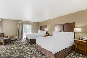 Best Western Plus Riverfront Hotel & Suites
