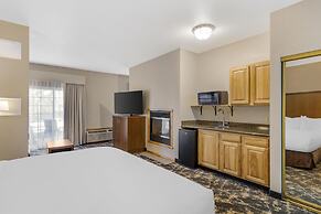 Best Western Plus Riverfront Hotel & Suites