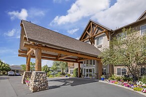 Best Western Plus Riverfront Hotel & Suites