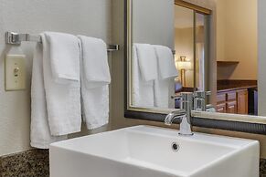 Best Western Plus Riverfront Hotel & Suites
