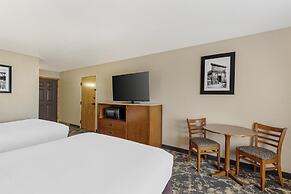Best Western Plus Riverfront Hotel & Suites