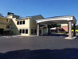 Quality Inn & Suites Danbury near University