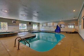 Country Inn & Suites by Radisson, Savannah Gateway, GA