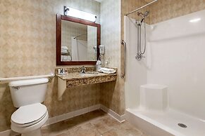 Comfort Inn Dyersville Near Field of Dreams