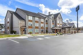 Country Inn & Suites by Radisson, Savannah I-95 North, GA