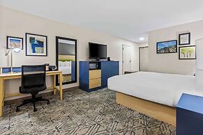 Country Inn & Suites by Radisson, Savannah I-95 North, GA