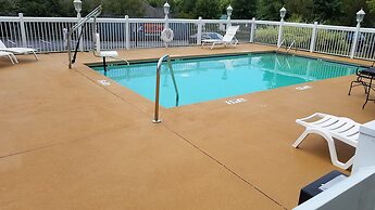 Country Inn & Suites by Radisson, Columbus, GA