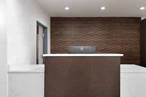 Wingate by Wyndham Savannah Gateway