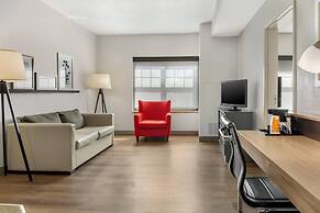 Country Inn & Suites by Radisson, Georgetown, KY