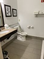 Country Inn & Suites by Radisson, Georgetown, KY