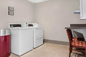 Country Inn & Suites by Radisson, Georgetown, KY