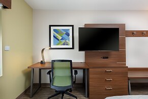 Holiday Inn Express Alpharetta - Roswell by IHG