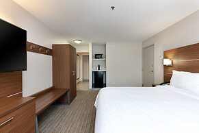 Holiday Inn Express Alpharetta - Roswell by IHG