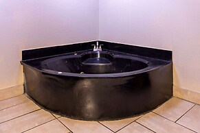 Days Inn by Wyndham Columbia