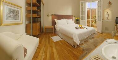 1555 Malabia House Hotel