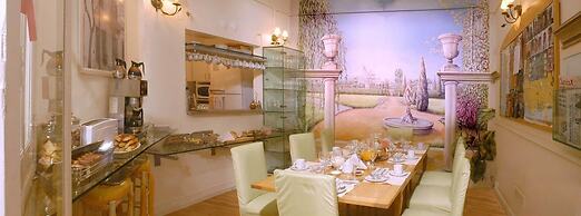 1555 Malabia House Hotel