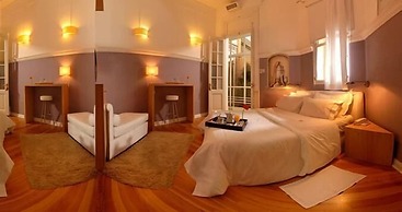 1555 Malabia House Hotel