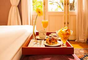 1555 Malabia House Hotel