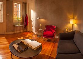 1555 Malabia House Hotel