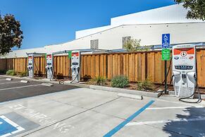 Best Western Plus Capitola By-the-sea Inn & Suites