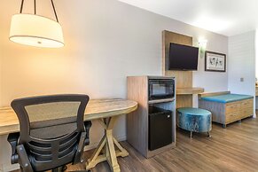 Best Western Plus Capitola By-the-sea Inn & Suites