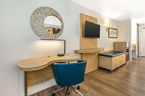 Best Western Plus Capitola By-the-sea Inn & Suites