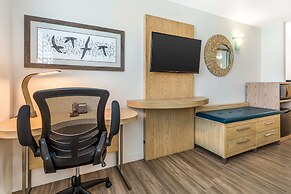 Best Western Plus Capitola By-the-sea Inn & Suites
