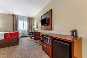 Comfort Inn & Suites Streetsboro - Kent