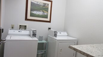 Quality Inn & Suites West