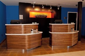 Courtyard by Marriott Cincinnati Airport