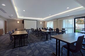 Courtyard by Marriott Cincinnati Airport