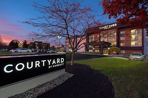 Courtyard by Marriott Cincinnati Airport