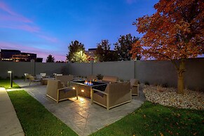 Courtyard by Marriott Cincinnati Airport