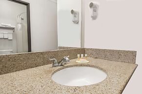 Days Inn by Wyndham Kansas City International Airport